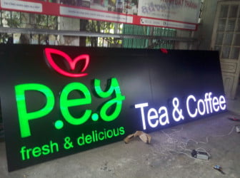 Chữ Nổi Mica Đèn LED