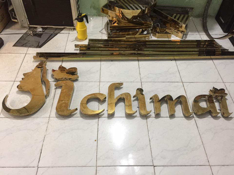 Thi Công Chữ Nổi Inox Vàng