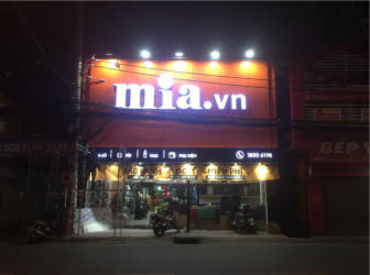 Mẫu Bảng Hiệu Quảng Cáo Alu Chữ Nổi Mica Đẹp Năm 2026