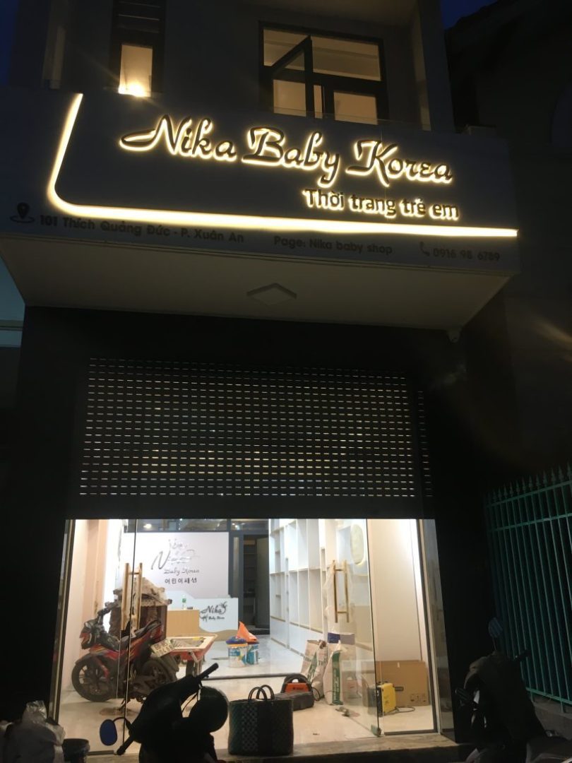 Thi Công Bảng Hiệu Hộp Đèn Chữ Nổi