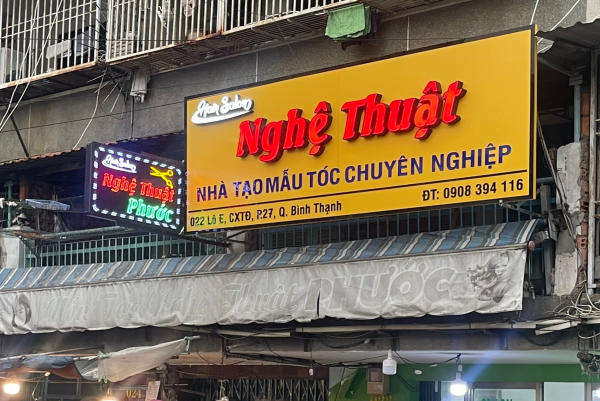 Biển Chữ Nổi Mica Đẹp