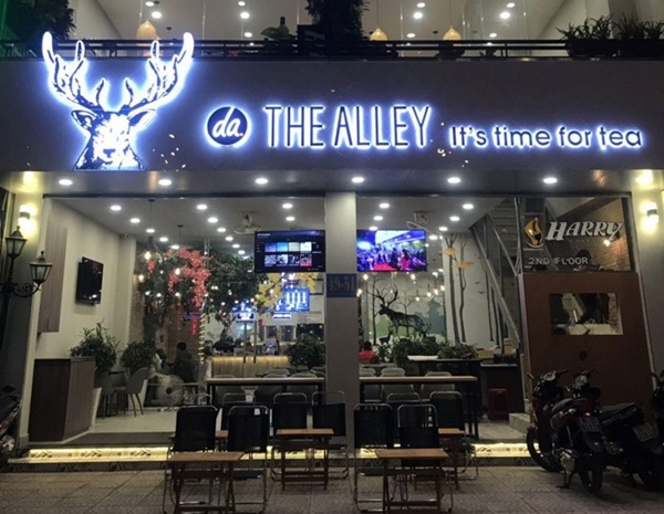 Thiết Kế Bảng Hiệu Chữ Nổi Hắt Sáng Chân Đẹp, Hiện Đại