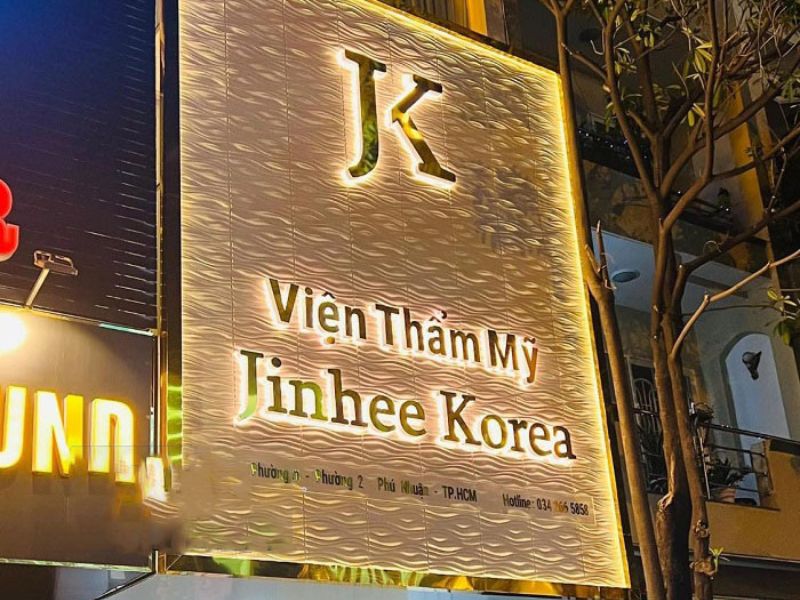 Mẫu Bảng Hiệu Chữ Nổi Inox Vàng Đẹp, Sang Trọng