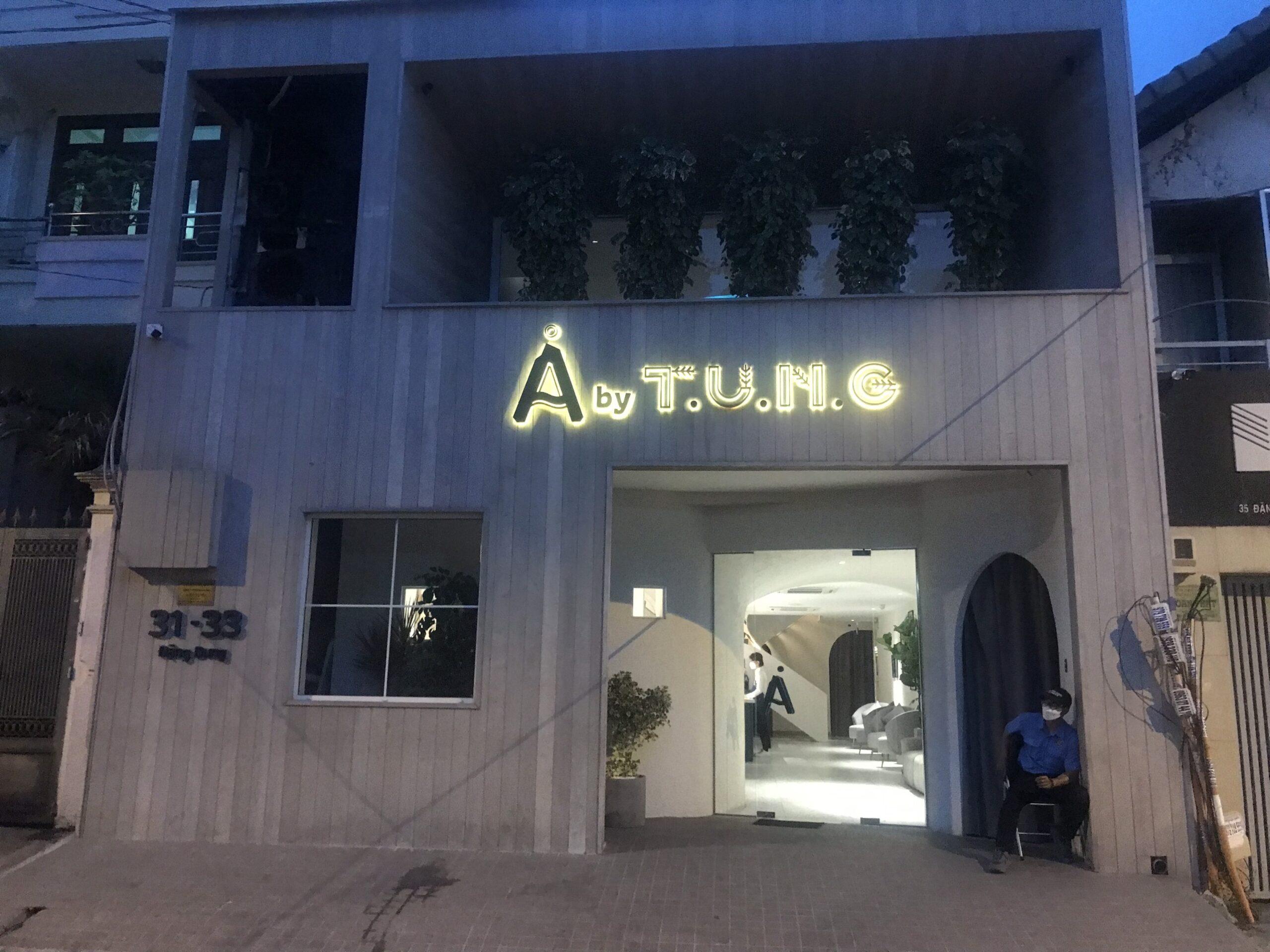 Mẫu Bảng Hiệu Hộp Đèn Chữ Nổi Đẹp