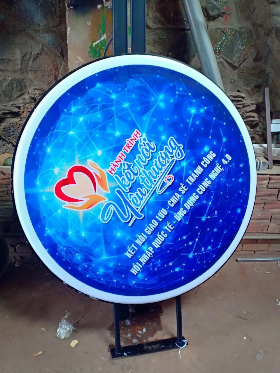 Thiết Kế Bảng Hiệu Hộp Đèn LED Đẹp