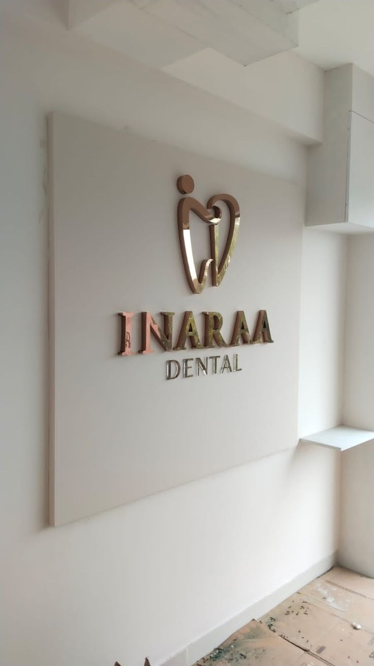 Mẫu Logo Chữ Nổi Mica Đẹp Năm 2026