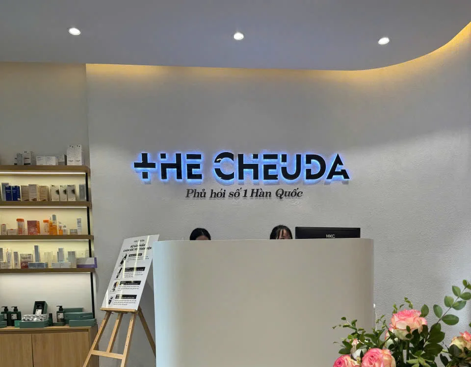 Thiết Kế Biển Chữ Nổi Đèn LED Đẹp, Sang Trọng