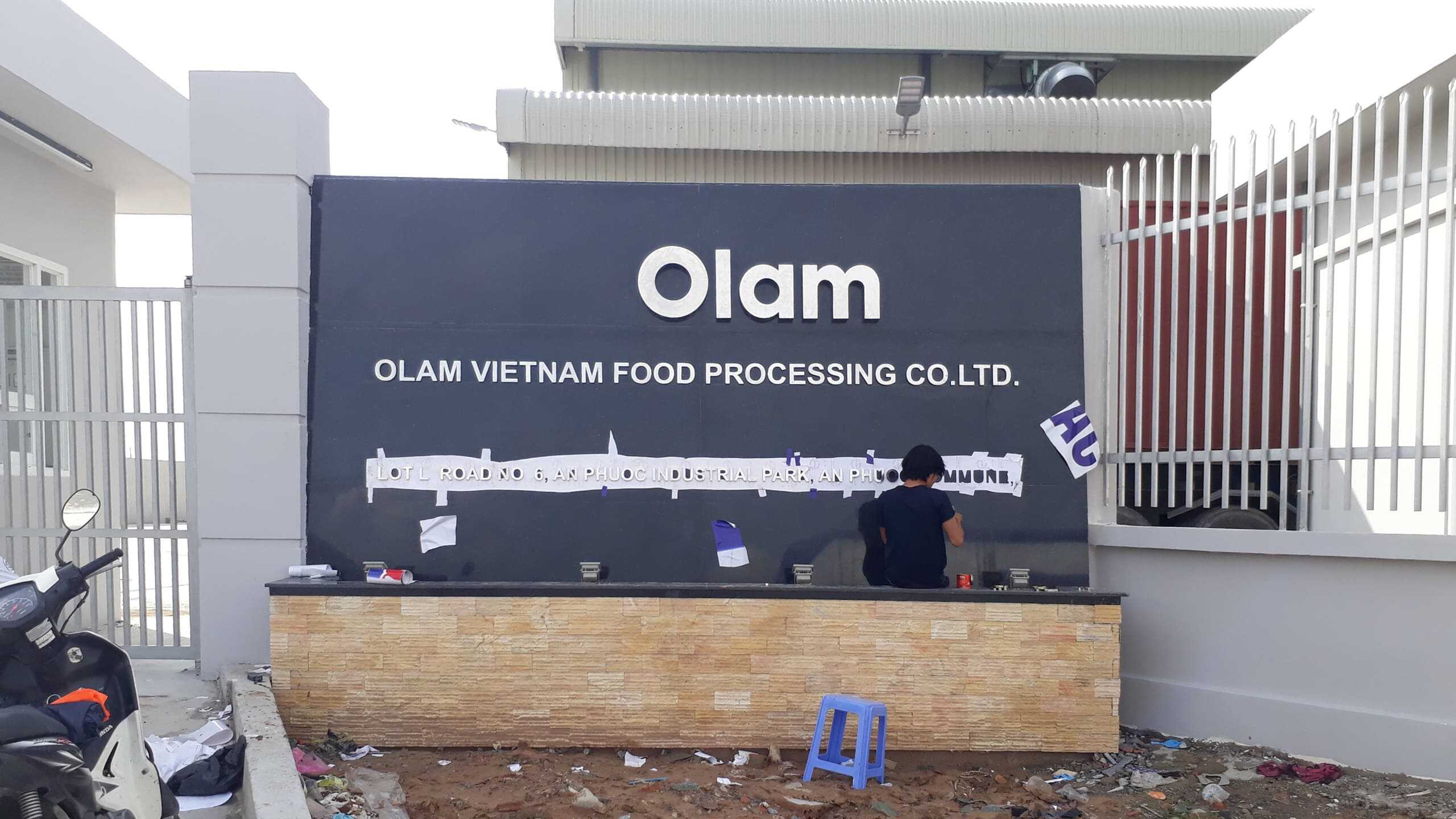 Bảng Hiệu Quảng Cáo Chữ Nổi Inox Đẹp, Sang Trọng Và Bền Bỉ