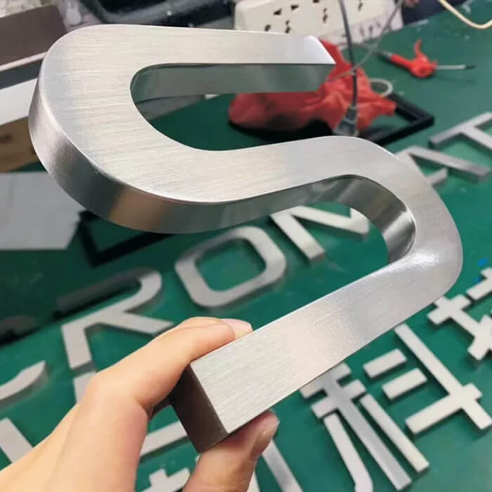 Bảng Hiệu Chữ Nổi Inox Trắng Xước Đẹp