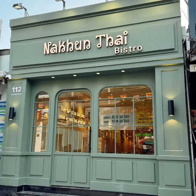 Thi Công Bảng Hiệu Chữ Nổi Inox Trắng Xước Đẹp