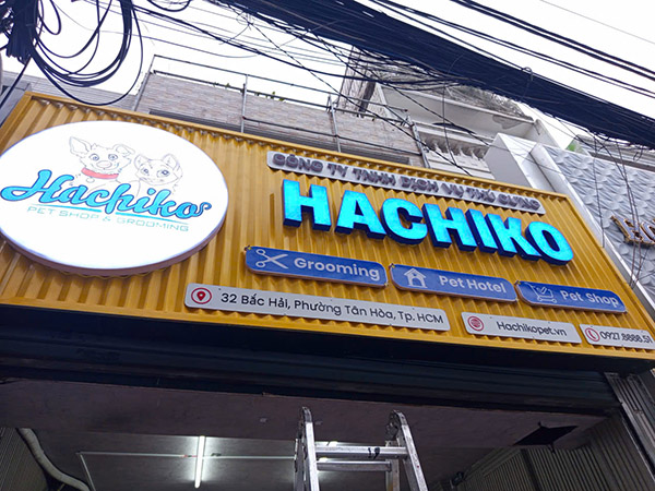 Bảng Hiệu Chữ Mica Đẹp