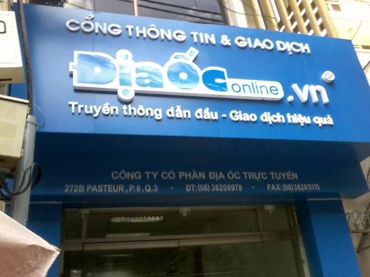 Mẫu Biển Hiệu Alu Chữ Nổi Mica Đẹp