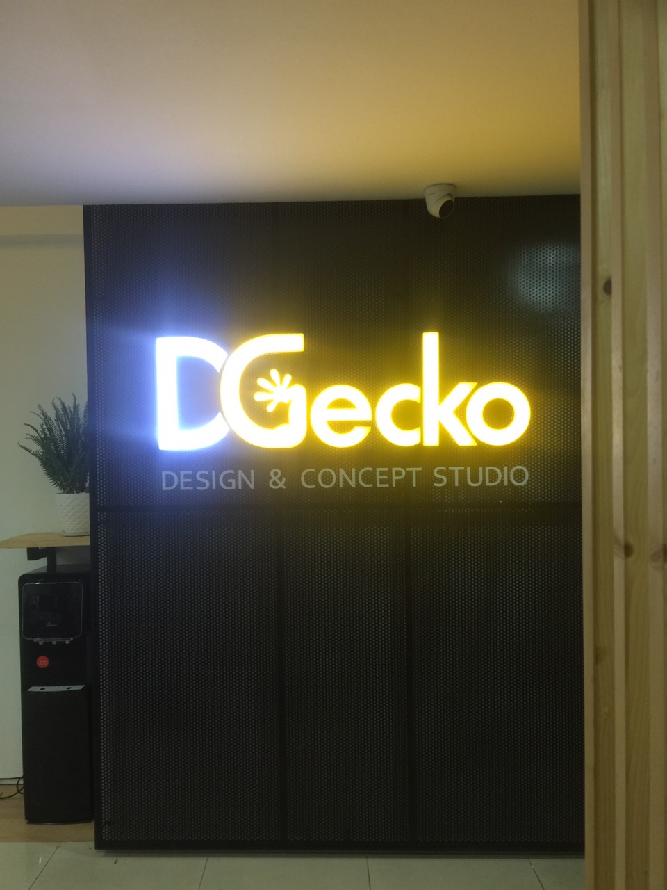 Mẫu Chữ Nổi Mica Đèn LED Đẹp Năm 2026