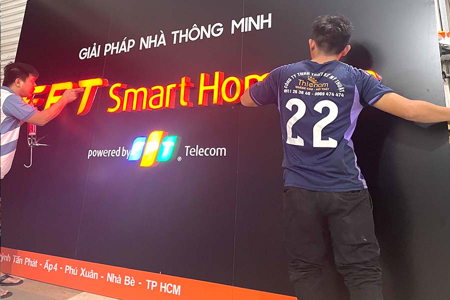 Bảng Hiệu Hộp Đèn Chữ Nổi