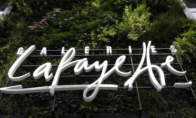 Biển Hiệu Mica Chữ Nổi