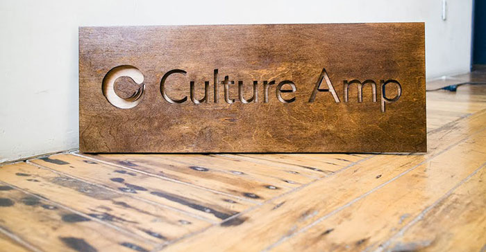 Mẫu Bảng Hiệu Gỗ Đẹp, Mộc Mạc Và Sang Trọng