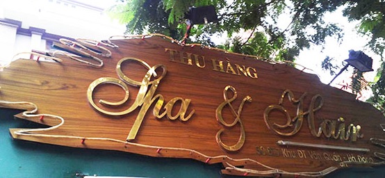 Mẫu Bảng Hiệu Gỗ Đẹp Năm 2025