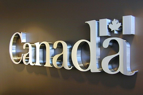 Mẫu Bảng Hiệu Quảng Cáo Chữ Nổi Inox Đẹp Năm 2026v