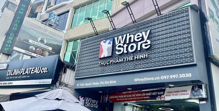 Bảng Hiệu Quảng Cáo Chữ Nổi Inox Đẹp, Sang Trọng Và Bền Bỉ