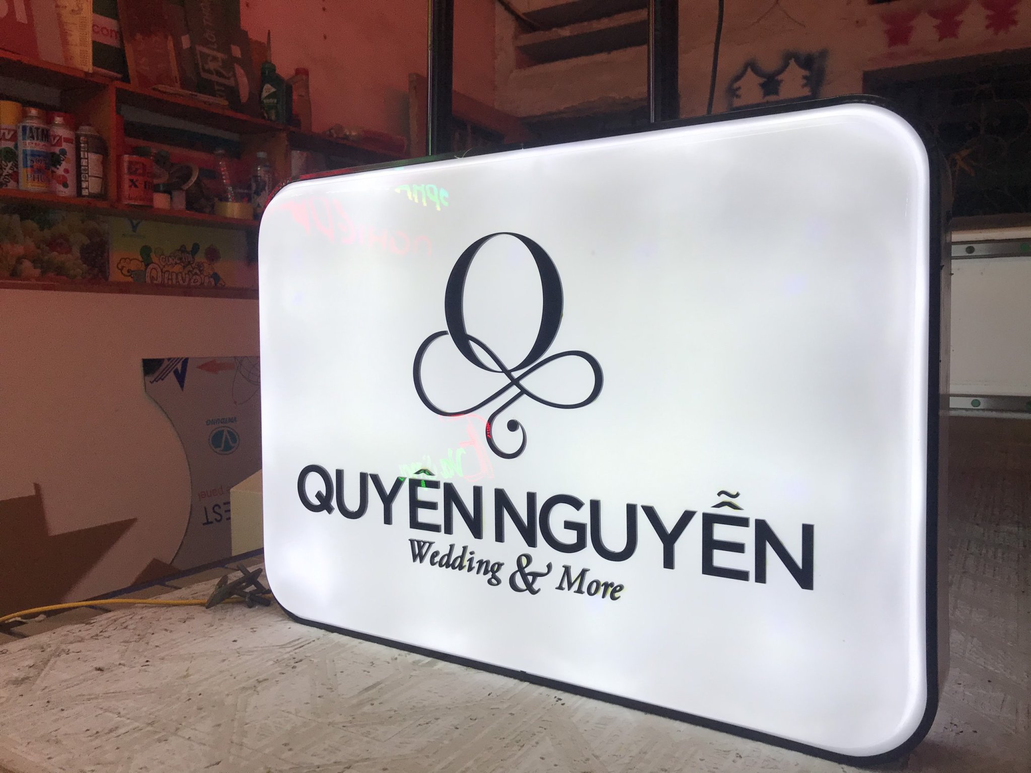 Bảng Hiệu LED Vẫy Đẹp