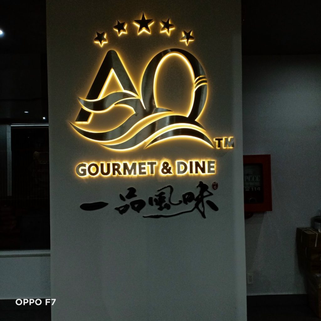 Thi Công Chữ Inox Vàng Gương Đẹp, Cao Cấp, Giá Tốt