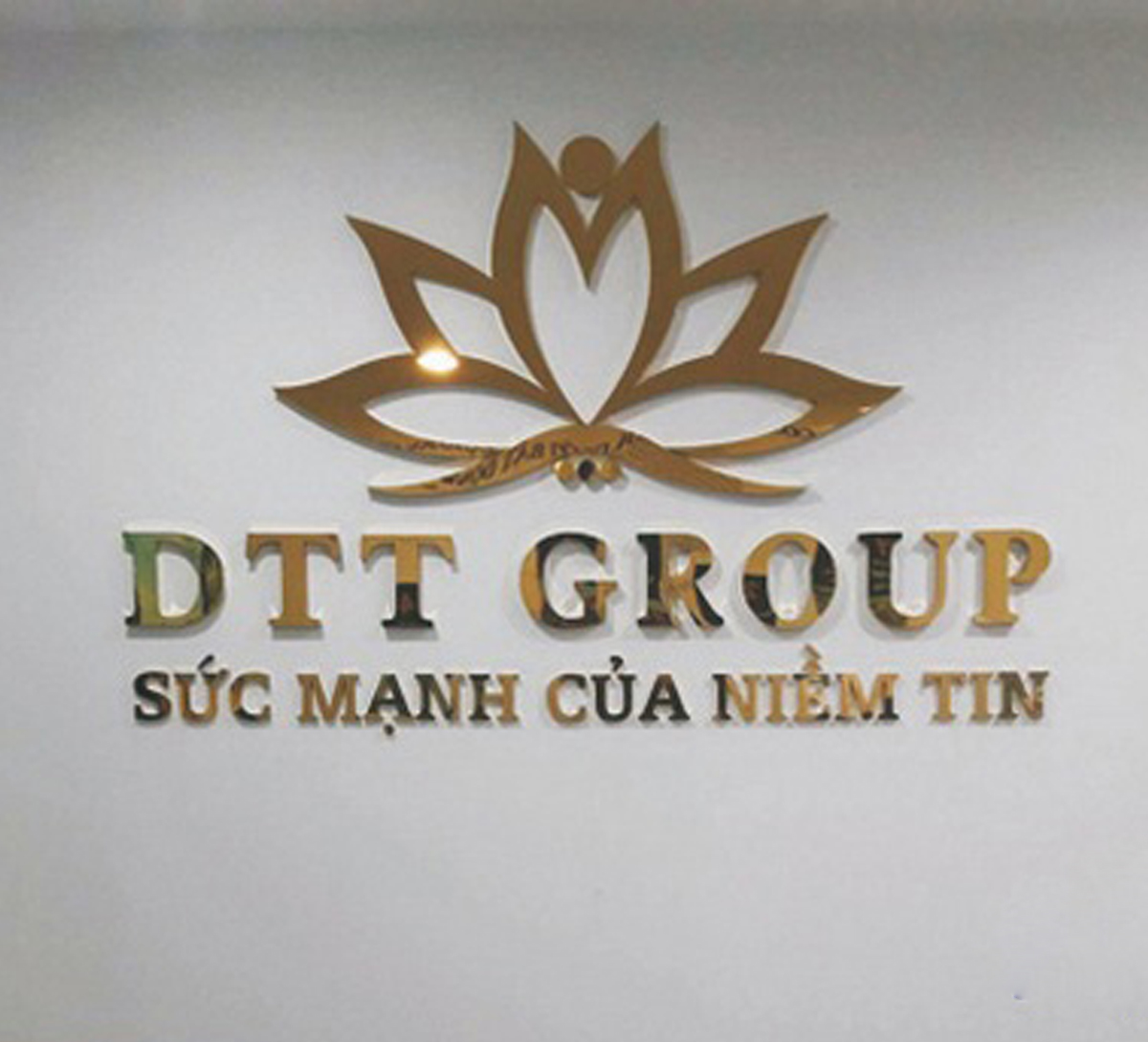 Gia Công Chữ Inox Vàng Gương Cao Cấp, Sáng Bóng