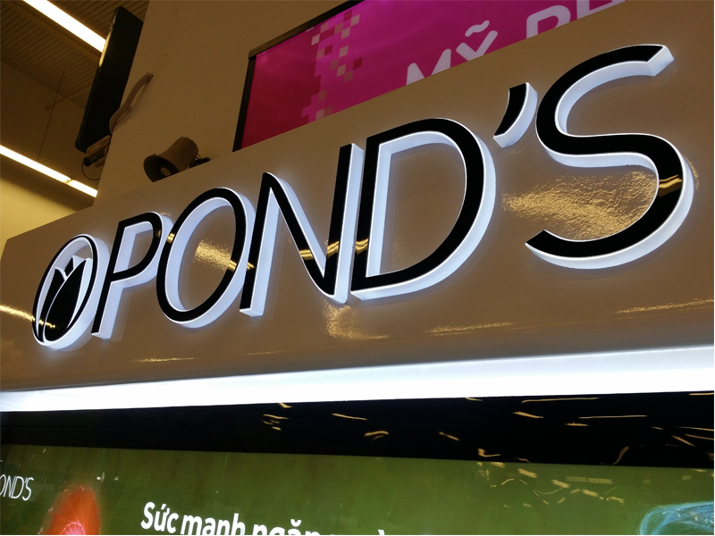 Chữ Nổi Mica Đèn LED