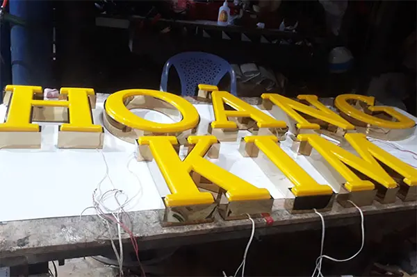 Gia Công Chữ Nổi Inox Vàng Gương TP.HCM Uy Tín