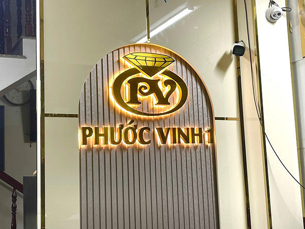 Mẫu Chữ Nổi Inox Vàng Năm 2026