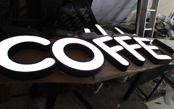 Hộp Đèn Mica Chữ Nổi Đẹp