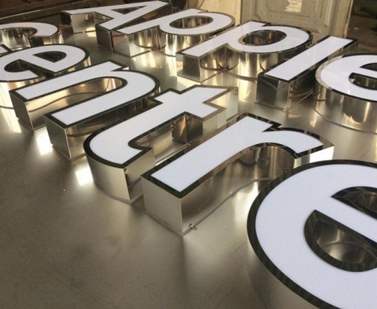 Gia Công Chữ Inox Thủ Đức Uy Tín, Sắc Nét