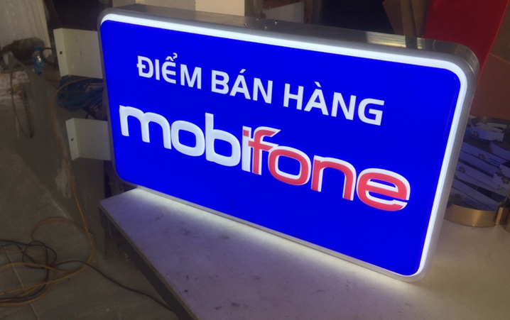 Hộp Đèn Mica Chữ Nổi Đẹp