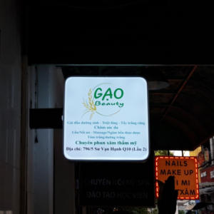 Mẫu Bảng Hiệu Mica Hút Nổi Đẹp Năm 2026