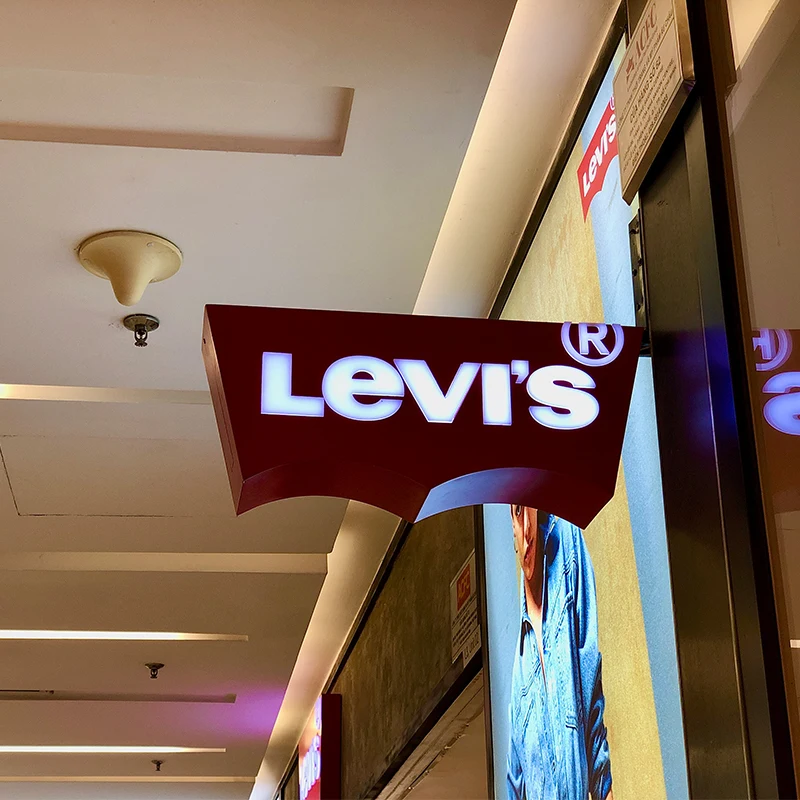 Thi Công Hộp Đèn Mica Chữ Nổi Đẹp