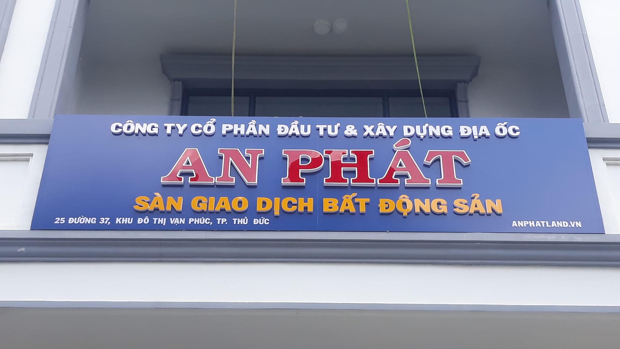 Bảng Hiệu Chữ Mica Đẹp