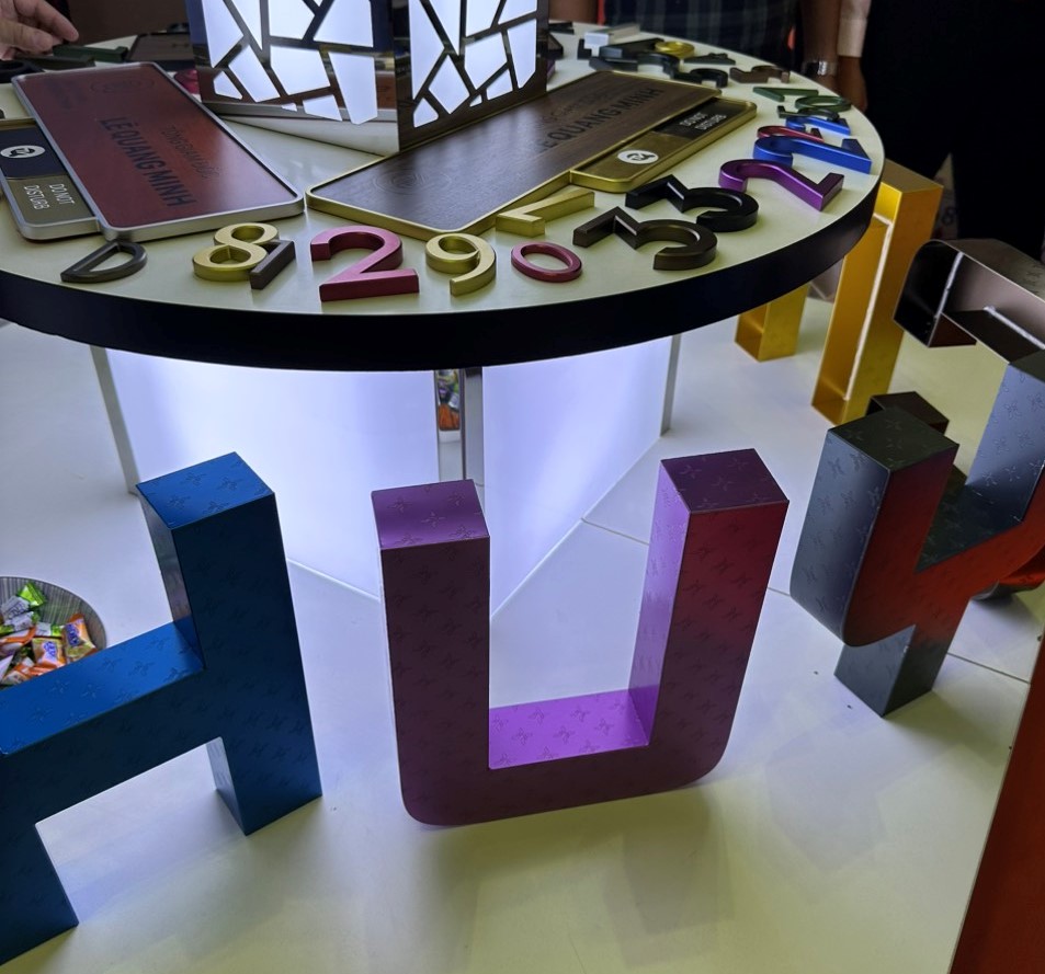 Gia Công Chữ Nổi Inox Thủ Đức Đẹp, Bền, Giá Tốt