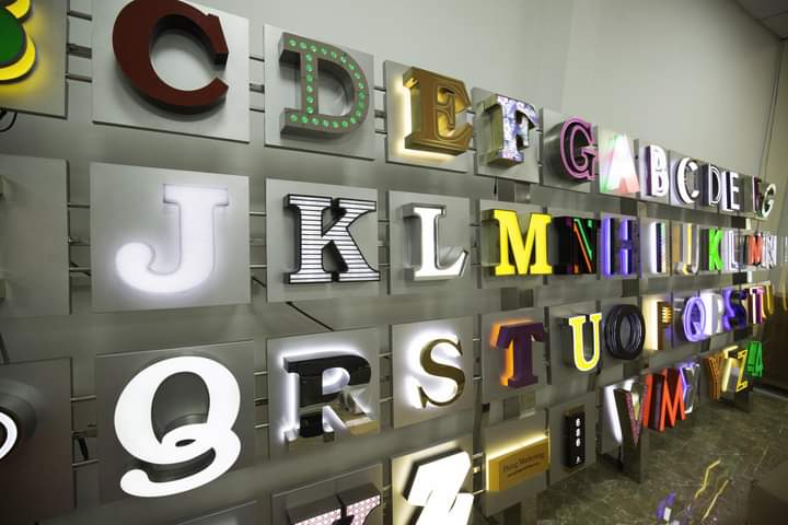 Gia Công Chữ Nổi Inox