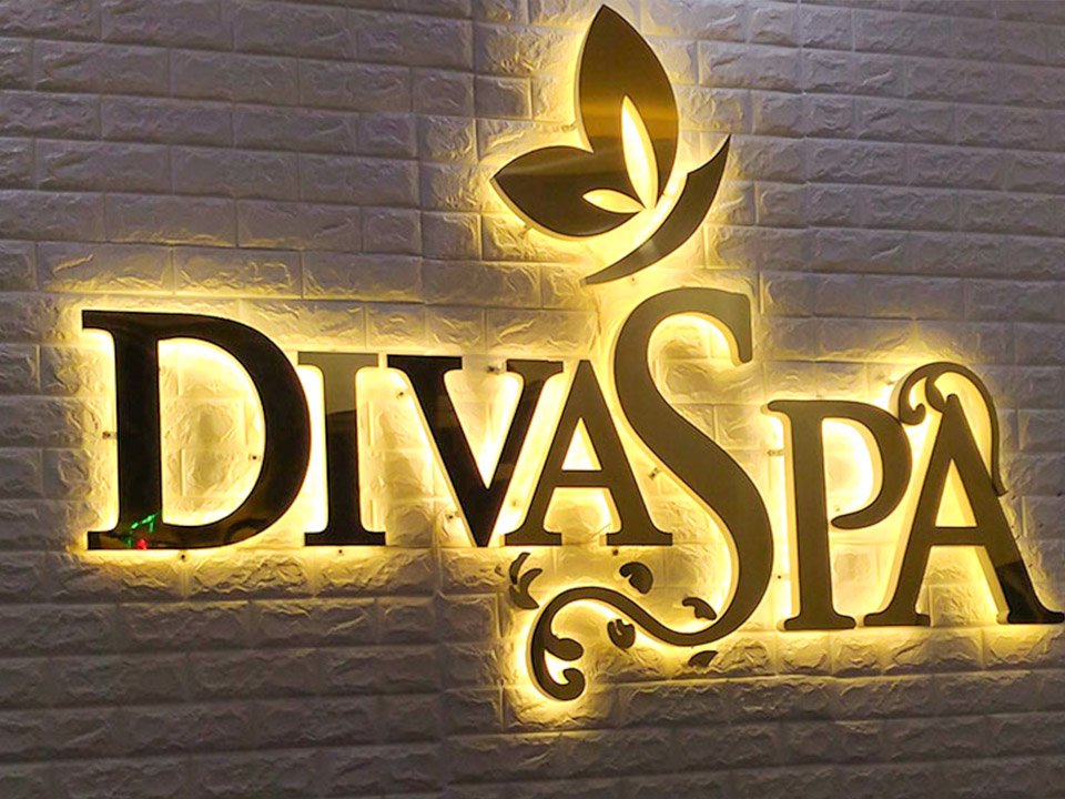 Bảng Hiệu Quảng Cáo Chữ Nổi Inox Vàng Đẹp, Sang Trọng