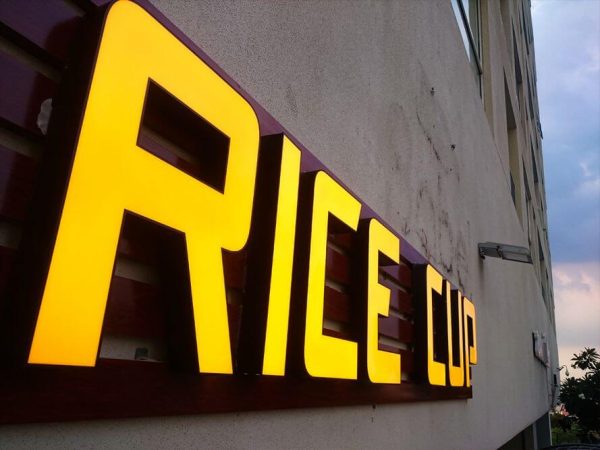 Mẫu Chữ Nổi Mica Đèn LED Đẹp Năm 2026