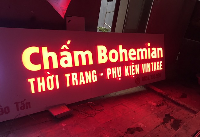Biển Chữ Nổi Mica Đẹp