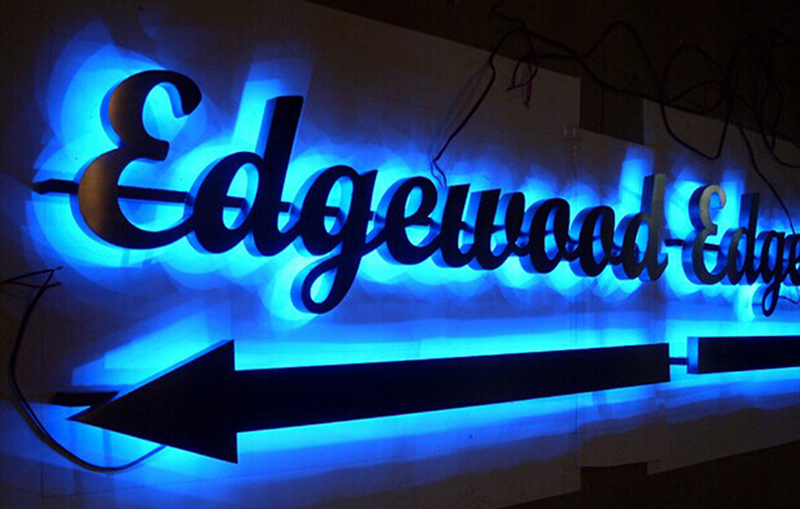 Mẫu Bảng Hiệu Chữ Nổi Hắt Sáng Chân Đẹp, Sang Trọng