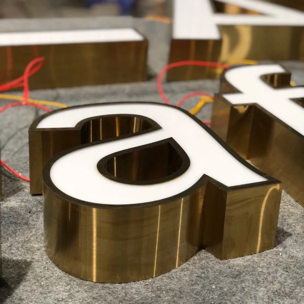 Gia Công Chữ Nổi Inox