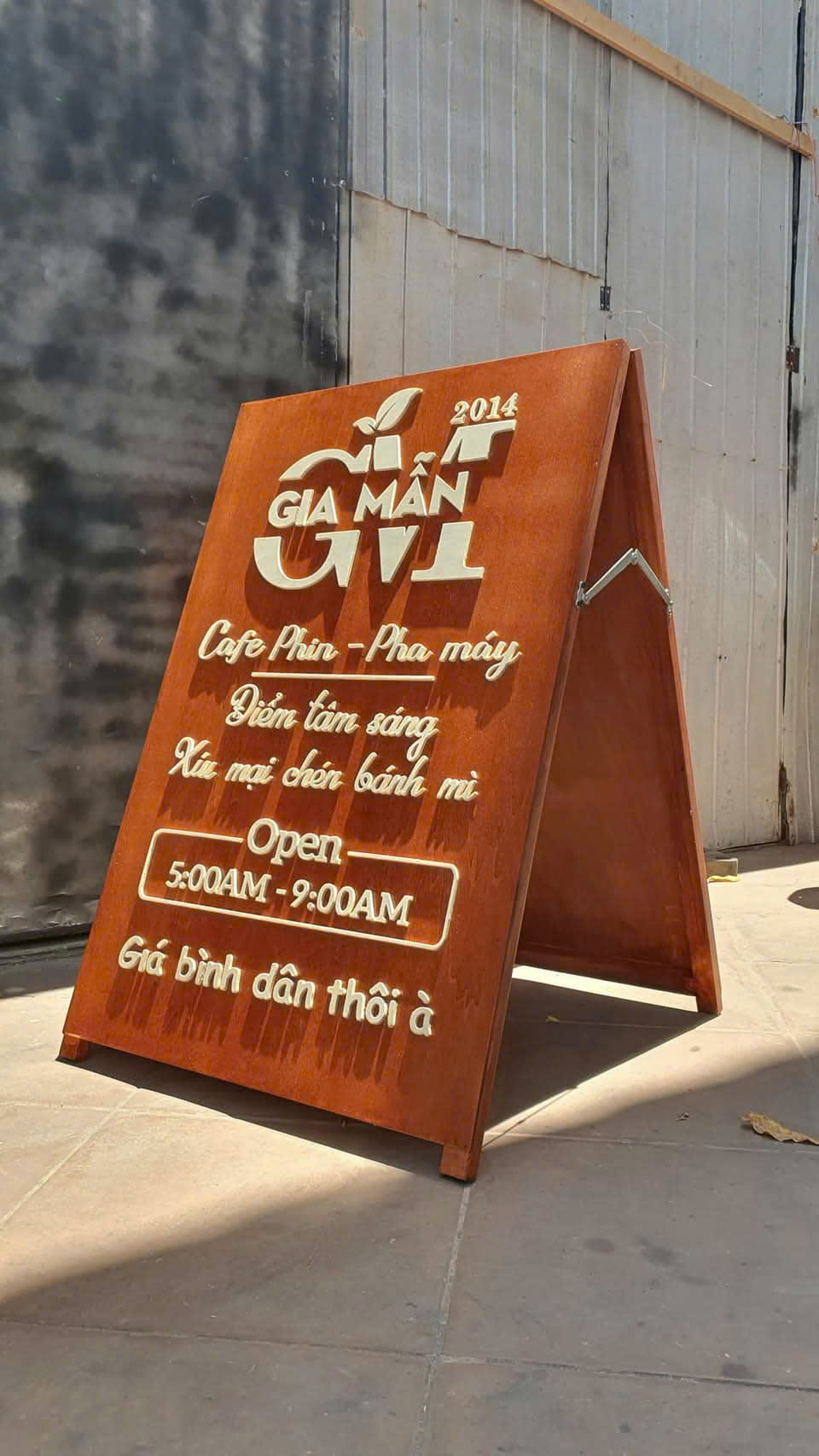 Mẫu Bảng Hiệu Gỗ Đẹp Năm 2025