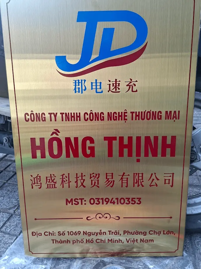 Thiết Kế Bảng Hiệu Chữ Nổi Inox Trắng Xước Đẹp