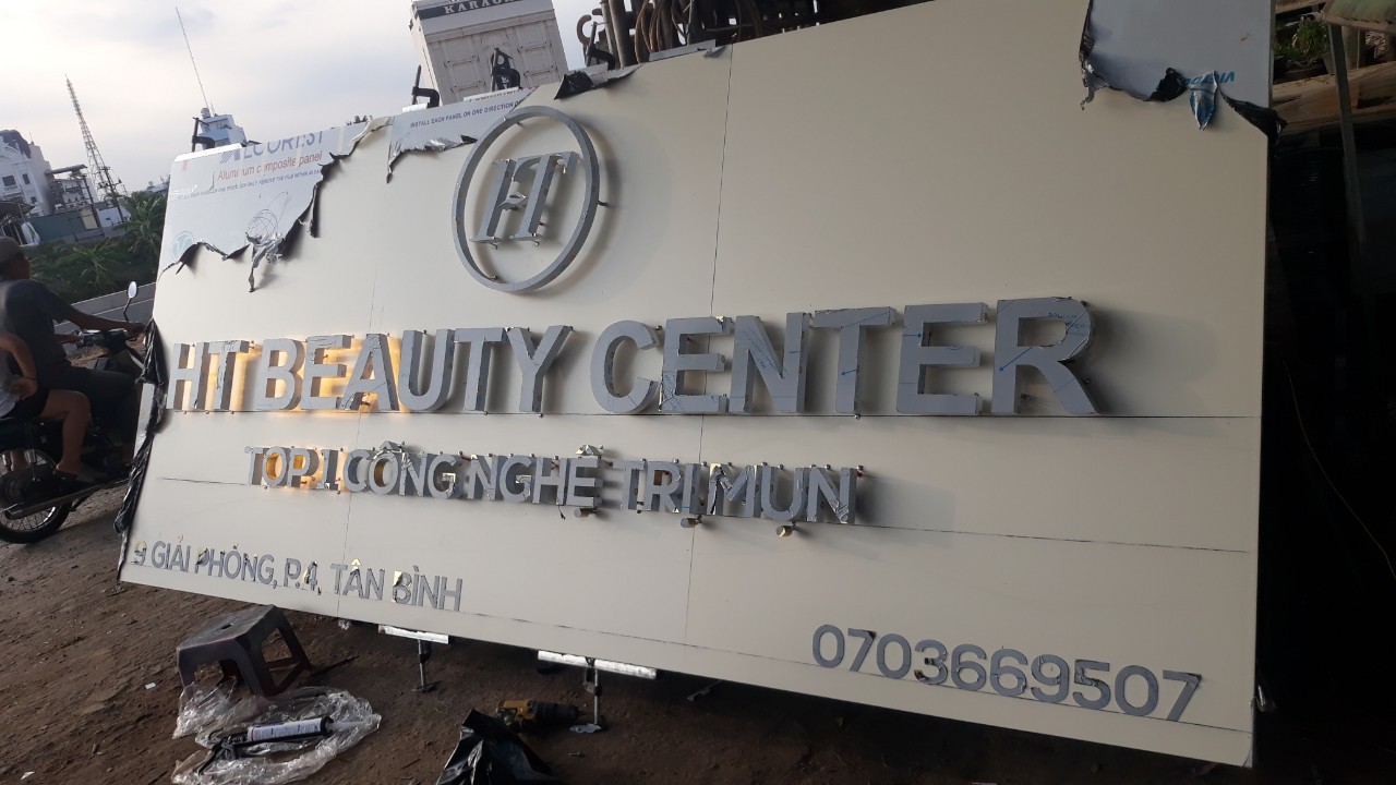 Bảng Hiệu Chữ Nổi Inox Đẹp