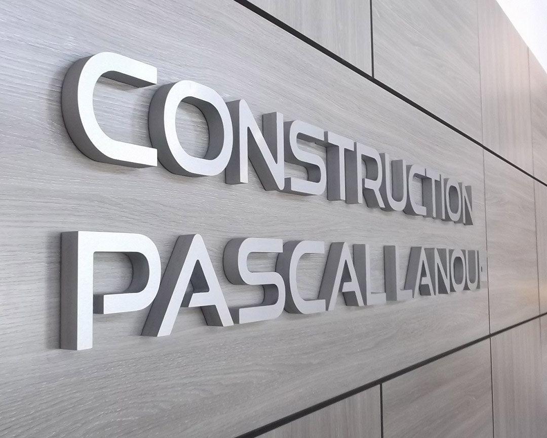 Bảng Hiệu Chữ Nổi Inox Đẹp